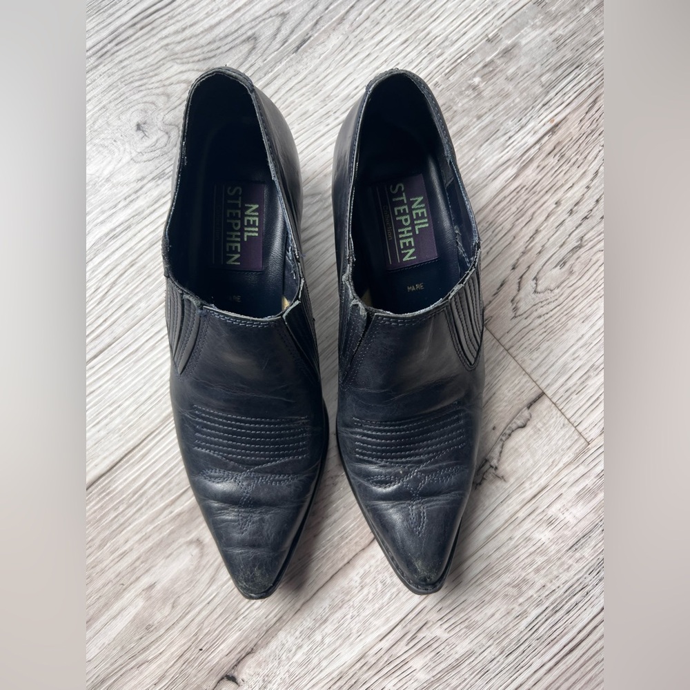 NEIL STEPHEN ~ Nordstrom Vintage 90’s 
Navy Ankle Western Booties
Well loved